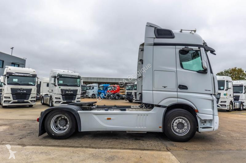 Cabeza tractora Mercedes 1848 LS