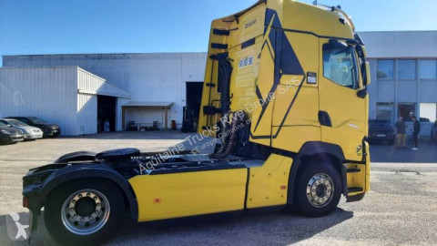 Cabeza tractora Renault