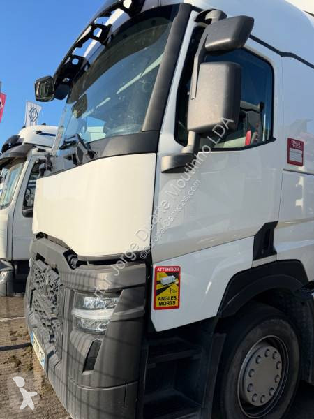 Cabeza tractora Renault 520