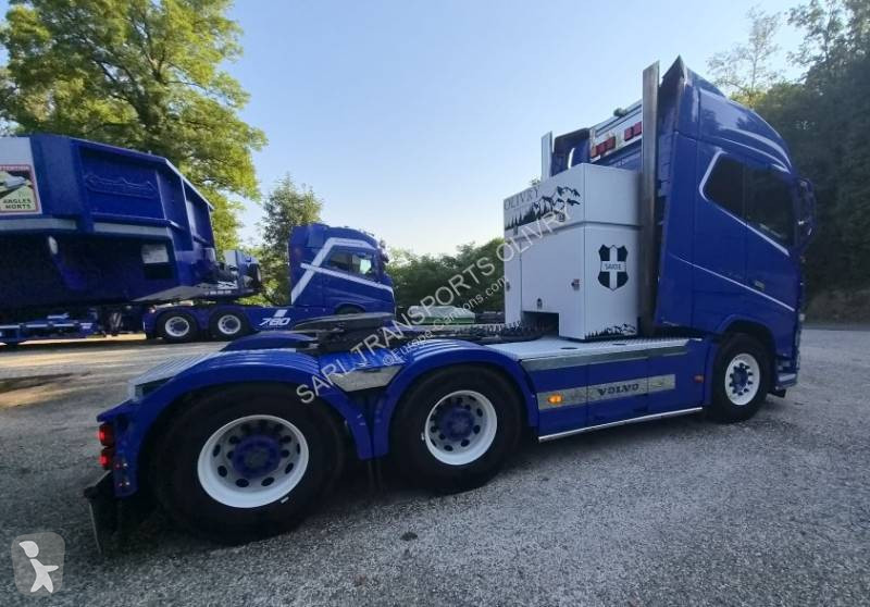 Cabeza tractora Volvo 750