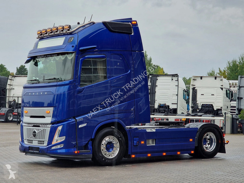 Cabeza tractora Volvo 13500 XL Aero - I...