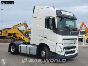 Cabeza tractora Volvo