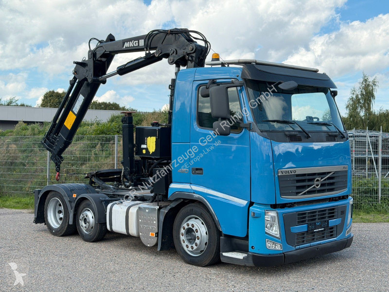 Cabeza tractora Volvo 420 6x2 mit Ladekran HLK...