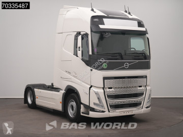 Cabeza tractora Volvo