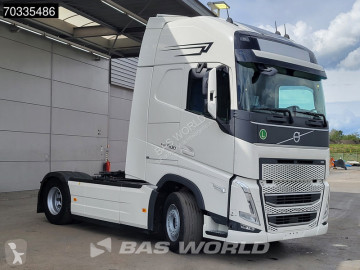 Cabeza tractora Volvo