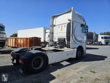 Cabeza tractora DAF XF 530
