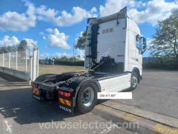 Cabeza tractora Volvo