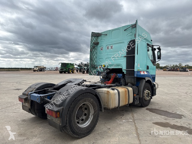 Cabeza tractora Renault