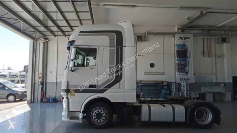 Nyergesvontató DAF 480 FT LOW DECK 4X2