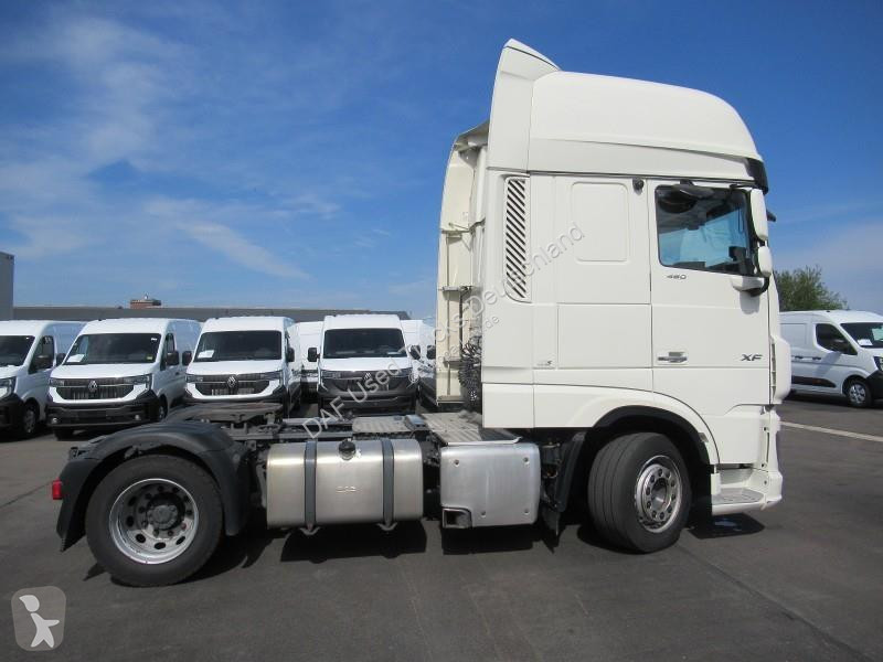 Nyergesvontató DAF 480 FT LOW DECK 4X2
