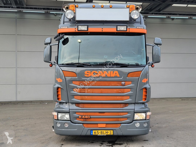 Tahač Scania 440
