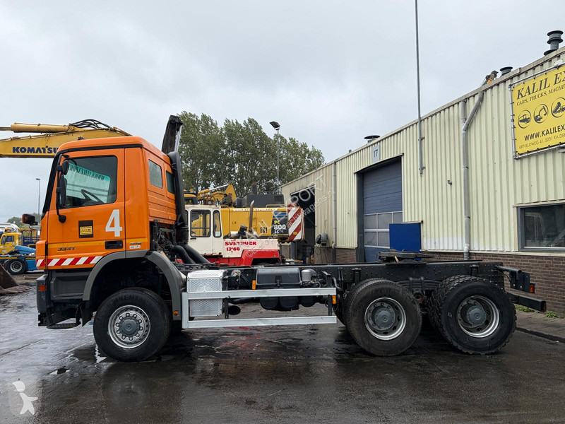 Tahač Mercedes 3341 MP2 Heavy Duty Truck 6x6...
