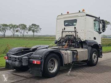 Cabeza tractora Mercedes