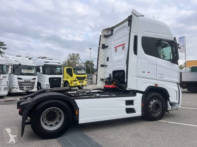 Tahač Ford F