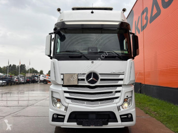 Tahač nebezpečné látky / adr Mercedes