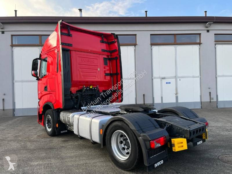 Tahač Iveco 510