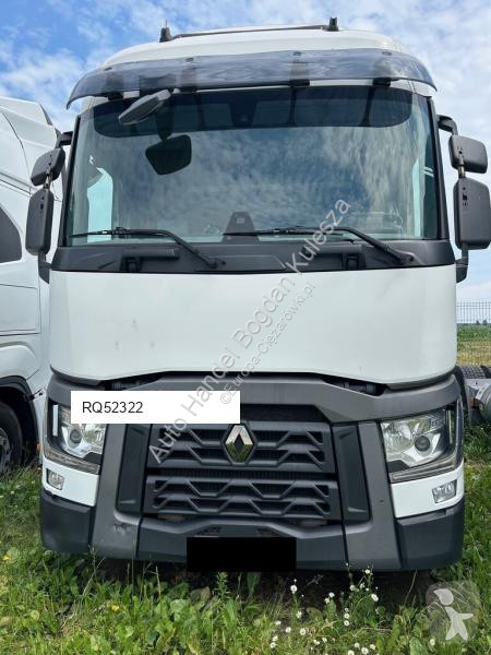 Nyergesvontató Renault T460