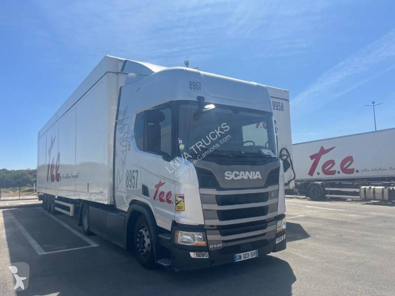 Tractor Scania 540