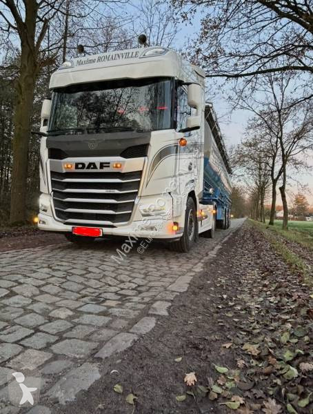 DAF 480 tractor unit