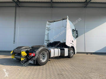 Cabeza tractora DAF