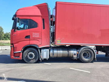 Nyergesvontató Iveco S-WAY