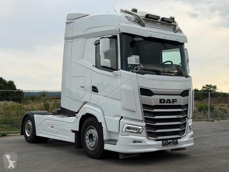 Nyergesvontató DAF 480