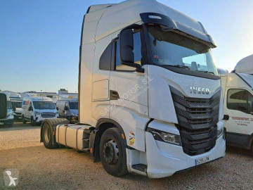 Tractor Iveco