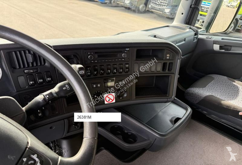 Nyergesvontató Scania 589 R 480 LA