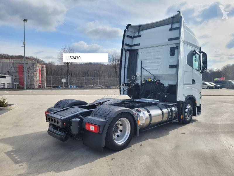 Cap tractor Iveco 460 LNG