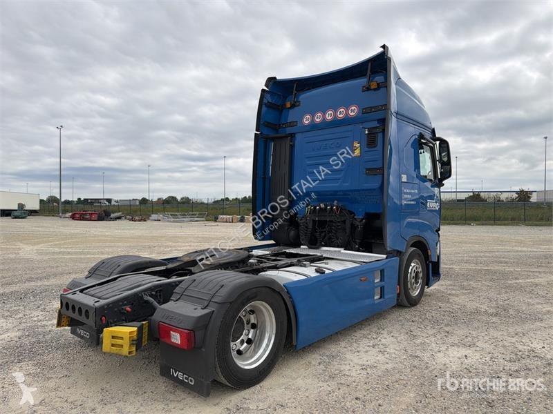 Cap tractor Iveco s-way 490 4x2 S/A Sleeper...