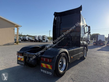Tractor Volvo