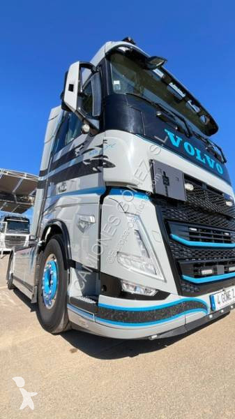 Ciągnik siodłowy Volvo 500