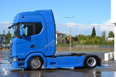Ciągnik siodłowy Scania
