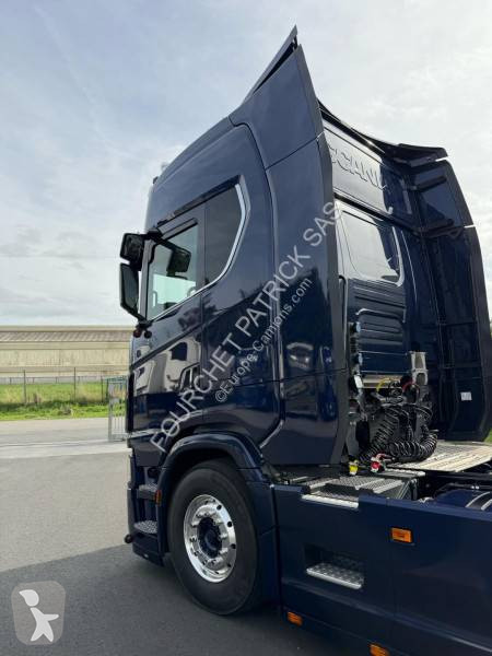 Tratores Scania 530 V 8