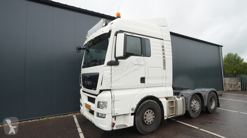 Cap tractor MAN 26.440 6X2 406.200KM