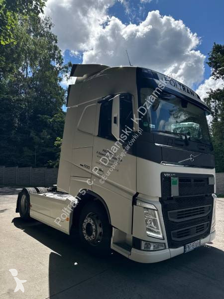 Cap tractor Volvo