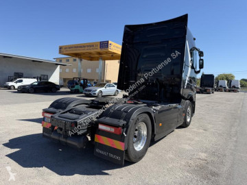 Cabeza tractora Renault
