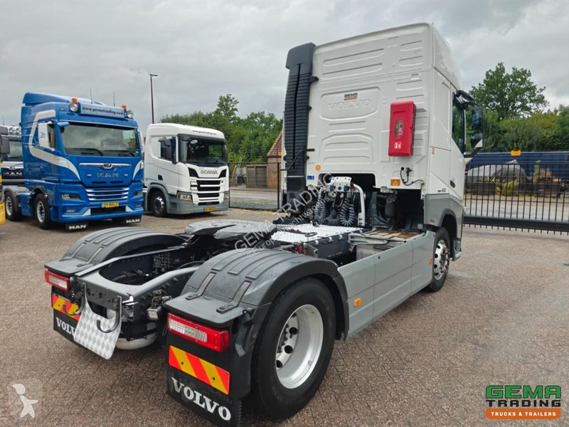 Cap tractor Volvo FH 460 4x2 GlobeTrotter XL...