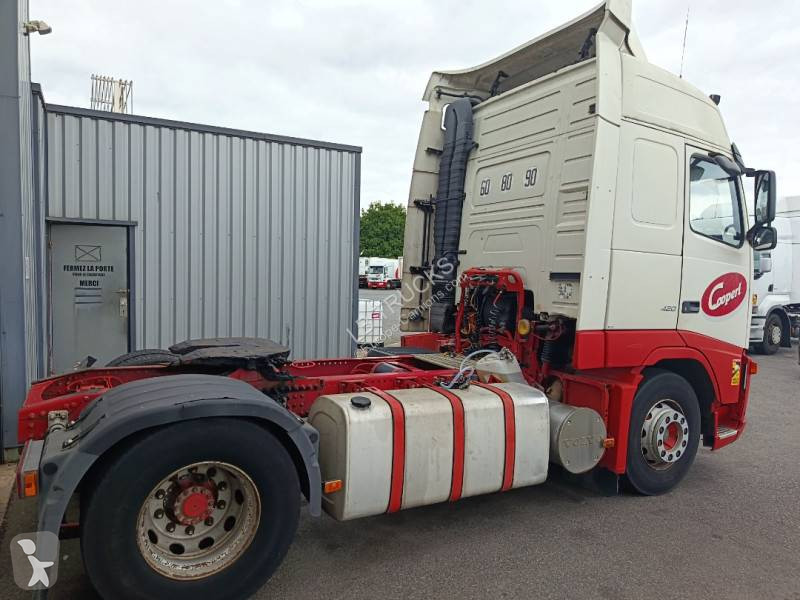 Tractor Volvo 420