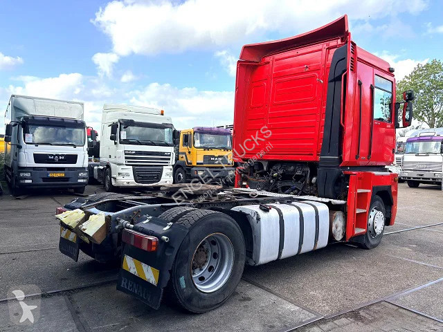 Cap tractor Renault DXI (MANUAL GEARBOX /...
