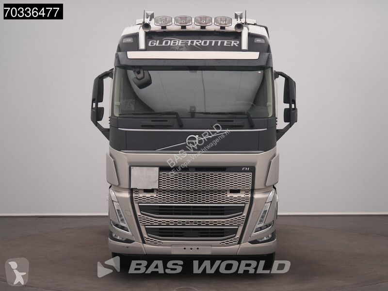 Cap tractor Volvo 500  4X2 ADR 2x Tanks...