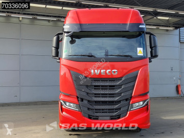 Cap tractor Iveco