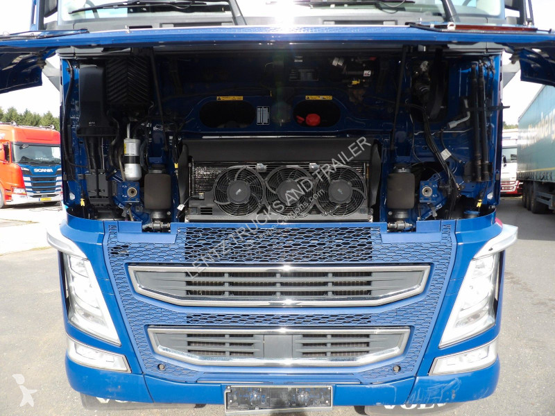 Cap tractor Volvo FH460-VOITH...