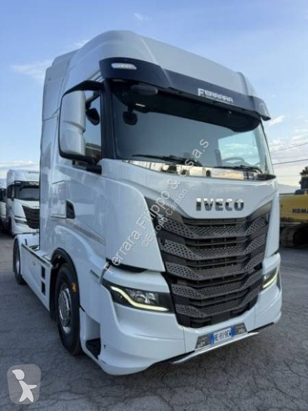 Cap tractor Iveco 510