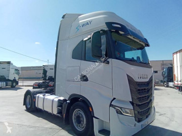 Cap tractor Iveco