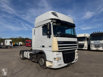 Cap tractor DAF