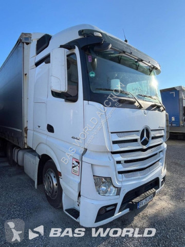 Cap tractor Mercedes Actros 1842