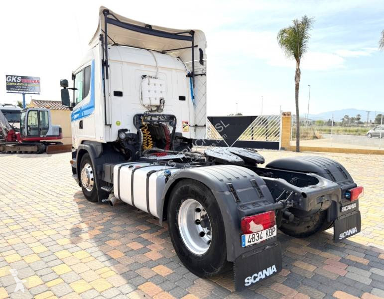 Ciągnik siodłowy Scania 450
