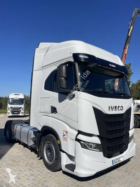Тягач Iveco 530