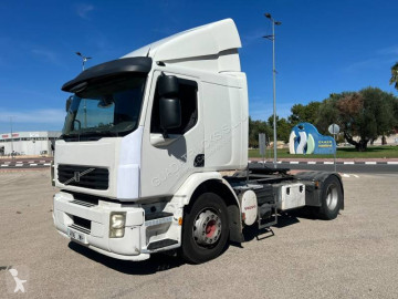 Ciągnik siodłowy Volvo FE 320-18